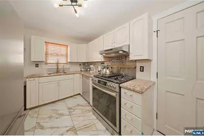 36 Emerson Street, Clifton, NJ 07013 - Photo 7