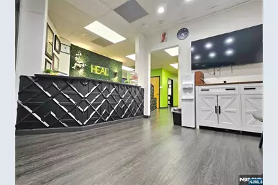 842 Clifton Avenue 6 #6, Clifton, NJ 07013 - Photo 5