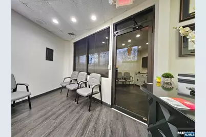 842 Clifton Avenue 6 #6, Clifton, NJ 07013 - Photo 13