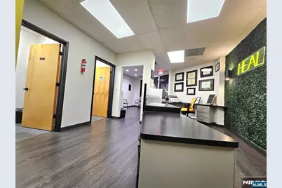 842 Clifton Avenue 6 #6, Clifton, NJ 07013 - Photo 27