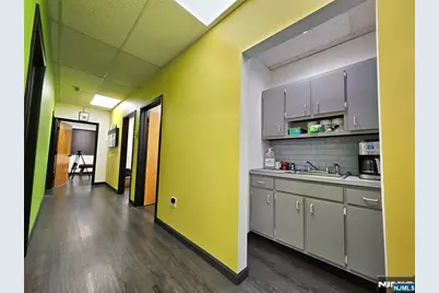 842 Clifton Avenue 6 #6, Clifton, NJ 07013 - Photo 29