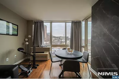 612 Hudson Park 612 #612, Edgewater, NJ 07020 - Photo 5