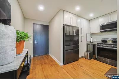 612 Hudson Park 612 #612, Edgewater, NJ 07020 - Photo 11