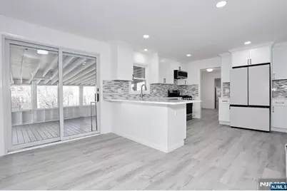 225 Broadway, Hillsdale, NJ 07642 - Photo 11