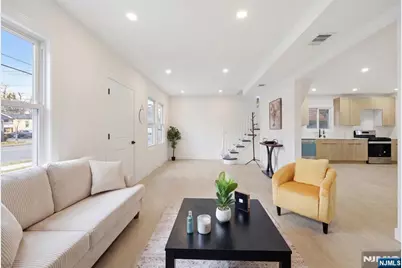 10-12 Mulford Place, Newark, NJ 07112 - Photo 3