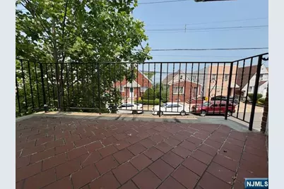 166 Morningside Lane, Palisades Park, NJ 07650 - Photo 17