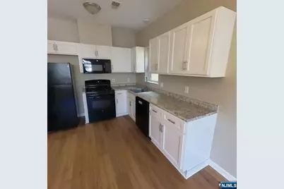 547 Elm Street, Kearny, NJ 07032 - Photo 5