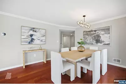 504 Nelson Court, Edgewater, NJ 07020 - Photo 7