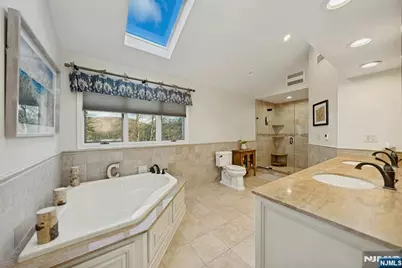 1 Laurel Court, Oakland, NJ 07436 - Photo 33