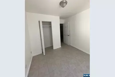 339 Ocean Avenue, Jersey City, NJ 07305 - Photo 5