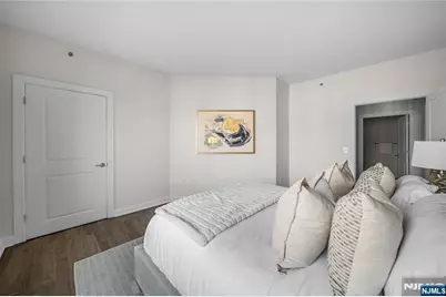 6404 City Place, Edgewater, NJ 07020 - Photo 17