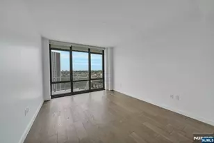 320 Adolphus Ave 1009, Cliffside Park, NJ 07010 - Photo 17