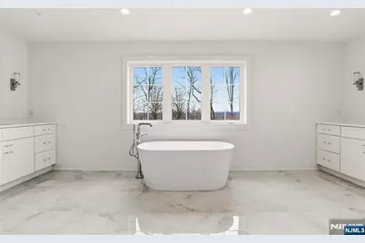 26 Huff Terrace, Montvale, NJ 07645 - Photo 23