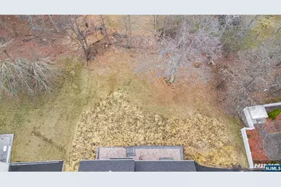 24 Shrewsbury Drive, Livingston, NJ 07039 - Photo 29