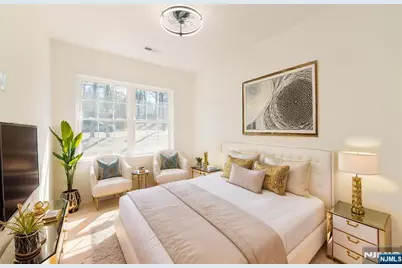 24 Shrewsbury Drive, Livingston, NJ 07039 - Photo 17