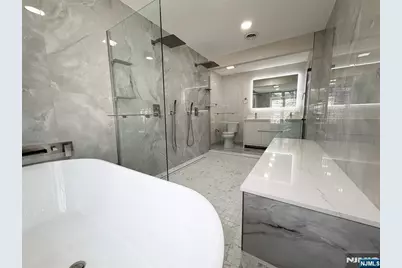 850 Ridgewood Avenue, Oradell, NJ 07649 - Photo 31