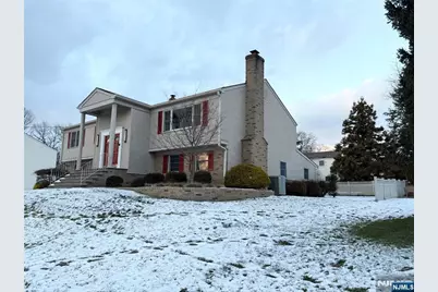 850 Ridgewood Avenue, Oradell, NJ 07649 - Photo 33