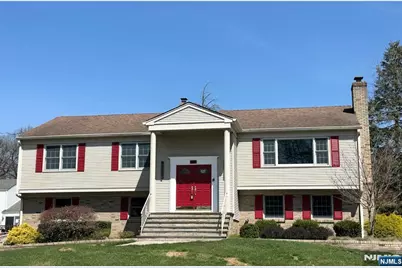 850 Ridgewood Avenue, Oradell, NJ 07649 - Photo 1