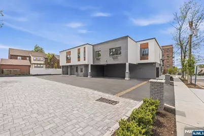 850 Broad Avenue 2 #2, Ridgefield, NJ 07657 - Photo 3