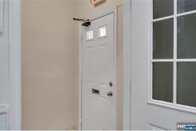 308 38th Street, Union City, NJ 07087 - Photo 5