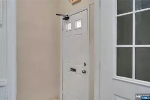 308 38th St, Union City, NJ 07087 - Photo 5