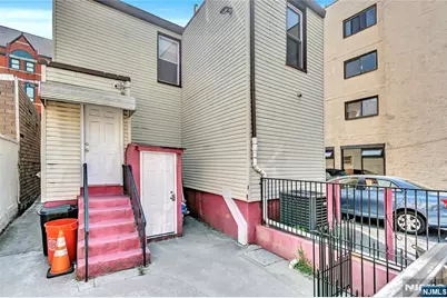 308 38th Street, Union City, NJ 07087 - Photo 31