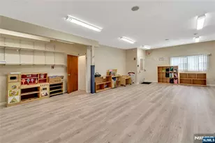 308 38th St, Union City, NJ 07087 - Photo 7