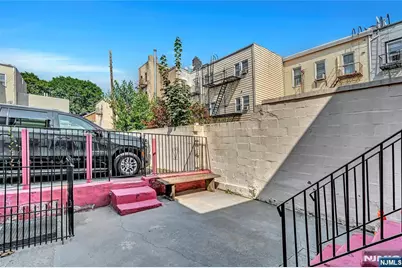 308 38th Street, Union City, NJ 07087 - Photo 21
