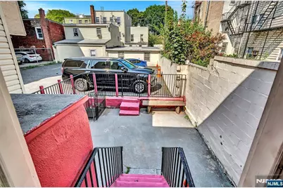 308 38th Street, Union City, NJ 07087 - Photo 23