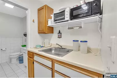 308 38th Street, Union City, NJ 07087 - Photo 15