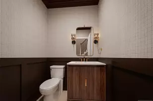 1099 Rosse Ave, New Milford, NJ 07646 - Photo 7