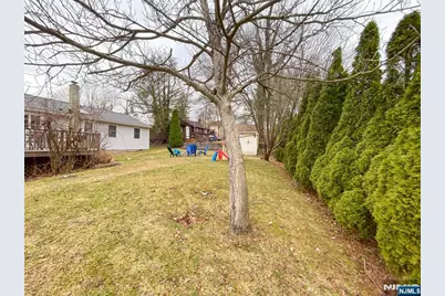 28 Woodside Drive, West Milford, NJ 07480 - Photo 27