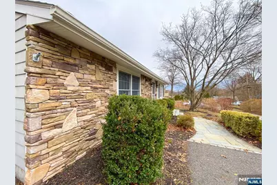 28 Woodside Drive, West Milford, NJ 07480 - Photo 7