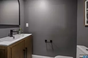 35 Lloyd Rd, Ho Ho Kus, NJ 07423 - Photo 23