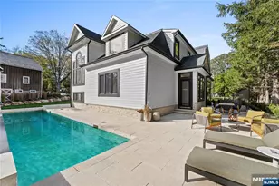 48 Pleasant Ave, Upper Saddle River, NJ 07458 - Photo 9