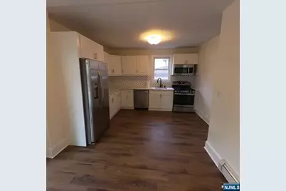 508 Fairview Terrace, Ridgefield, NJ 07657 - Photo 9