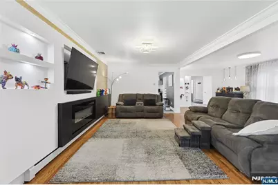 52 Hillside Avenue B #B, Tenafly, NJ 07670 - Photo 11