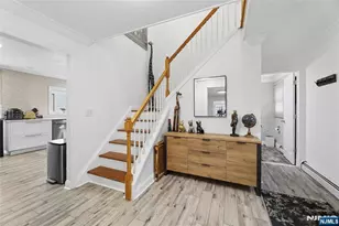 52 Hillside Ave B, Tenafly, NJ 07670 - Photo 3