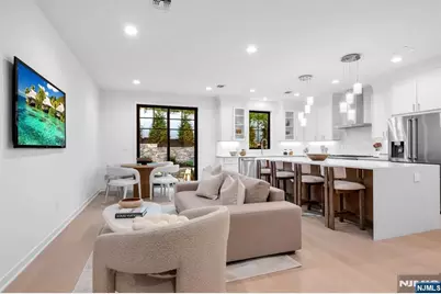 7 Fey Place, Oradell, NJ 07649 - Photo 1