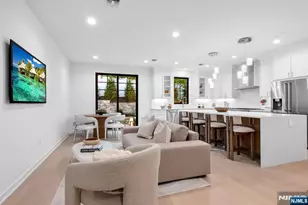 7 Fey Pl, Oradell, NJ 07649 - Photo 1