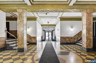 821 Bergen Ave B12, Jersey City, NJ 07306 - Photo 13