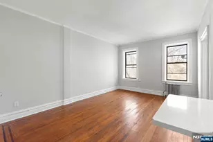 821 Bergen Ave B12, Jersey City, NJ 07306 - Photo 3