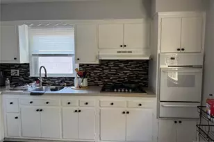 30 Chobot Ln 2, Elmwood Park, NJ 07407 - Photo 19