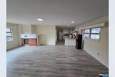 15 Frederick Street, Little Ferry, NJ 07643 - Photo 3