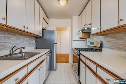 6600 Jfk Blvd E 10K #10K, West New York, NJ 07093 - Photo 19