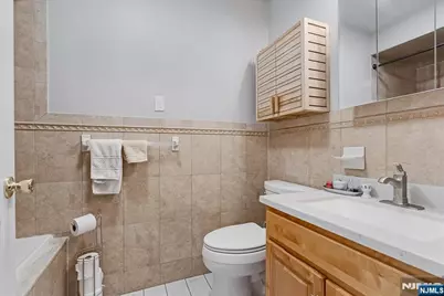 221 Sherman Avenue 2 #2, Jersey City, NJ 07307 - Photo 21