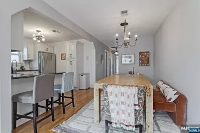 221 Sherman Avenue 2 #2, Jersey City, NJ 07307 - Photo 11
