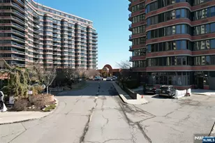 100 Carlyle Dr 14G-North, Cliffside Park, NJ 07010 - Photo 3