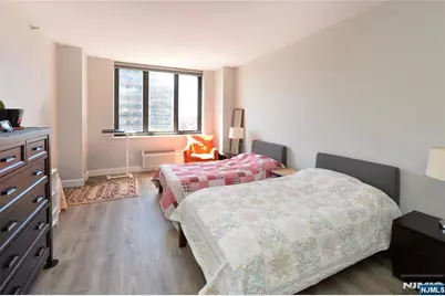 100 Carlyle Drive 14G-North #14G-NORTH, Cliffside Park, NJ 07010 - Photo 17