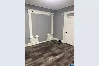 110 19th Street, East Orange, NJ 07017 - Photo 5